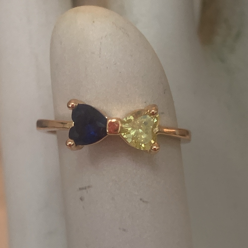 NEW  HIGH END 18k Rose Gold Plated Hearts Ring with Blue and Yellow Stones. #8